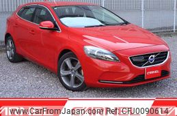 volvo v40 2014 K00061