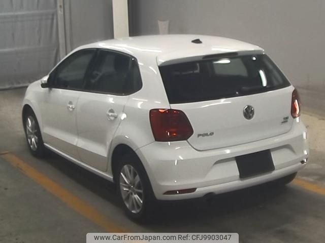 volkswagen polo 2015 -VOLKSWAGEN--VW Polo WVWZZZ6RZFU066670---VOLKSWAGEN--VW Polo WVWZZZ6RZFU066670- image 2