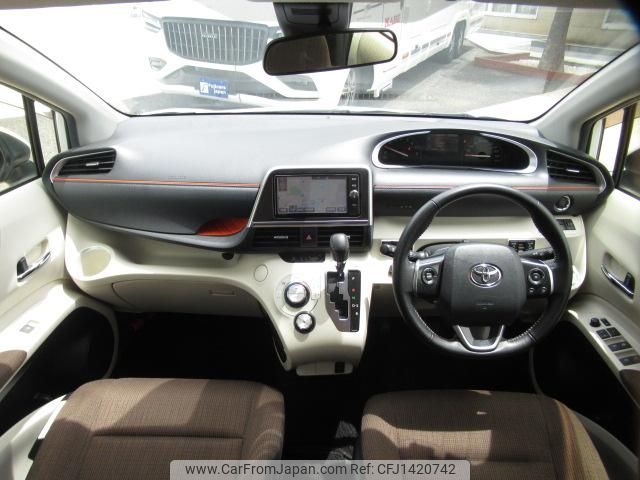 toyota sienta 2018 GOO_JP_700056043930250714002 image 2