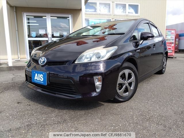 toyota prius 2013 -TOYOTA--Prius DAA-ZVW30--ZVW30-5700322---TOYOTA--Prius DAA-ZVW30--ZVW30-5700322- image 1