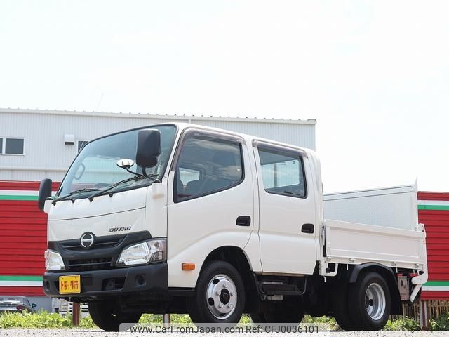 hino dutro 2017 GOO_NET_EXCHANGE_0505500A30240721W002 image 1