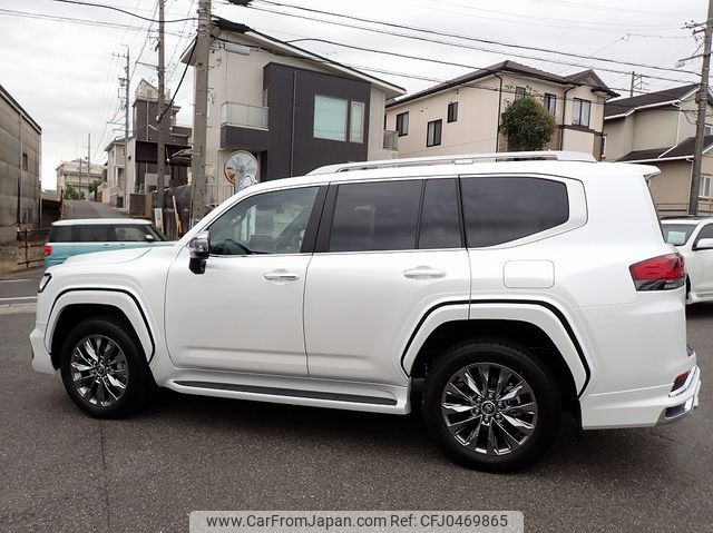 toyota land-cruiser 2024 24231510 image 2