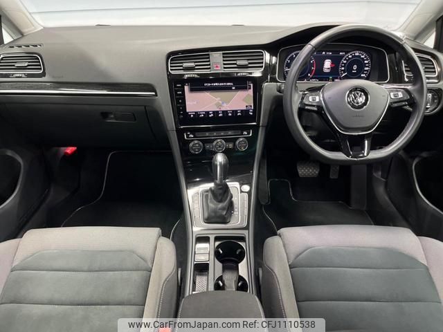 volkswagen golf 2017 quick_quick_AUCPT_WVWZZZAUZJW074348 image 2