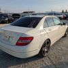 mercedes-benz c-class 2010 CFJ1748262 image 2
