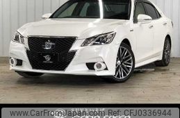 toyota crown 2014 -TOYOTA--Crown DAA-AWS210--AWS210-6069233---TOYOTA--Crown DAA-AWS210--AWS210-6069233-