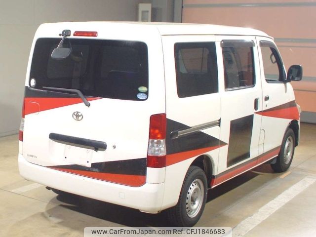 toyota liteace-van 2018 CFJ1846683 image 2