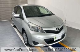 toyota vitz 2013 CMATCH_U00046365815