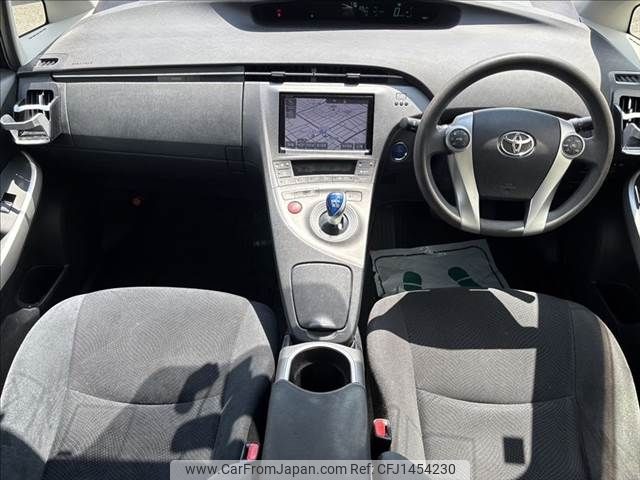 toyota prius 2015 -TOYOTA--Prius DAA-ZVW30--ZVW30-2002120---TOYOTA--Prius DAA-ZVW30--ZVW30-2002120- image 2