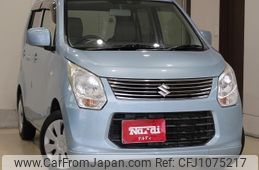 suzuki wagon-r 2014 GOO_JP_700130095430250423001