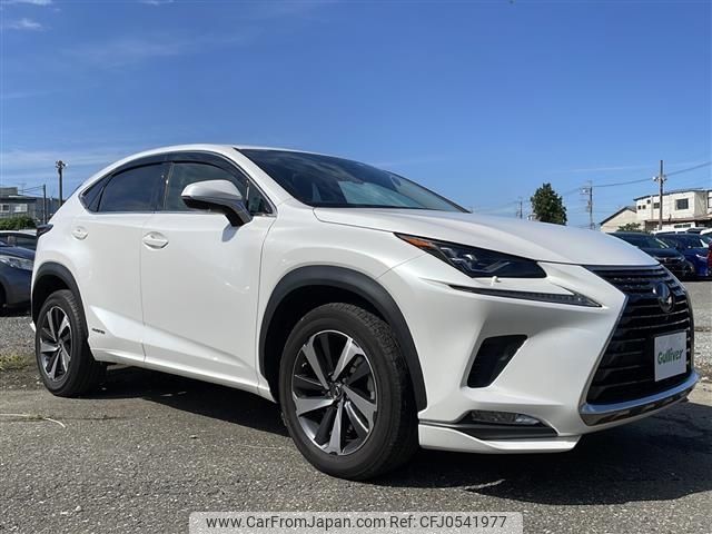 lexus nx 2019 -LEXUS--Lexus NX DAA-AYZ10--AYZ10-6000360---LEXUS--Lexus NX DAA-AYZ10--AYZ10-6000360- image 1