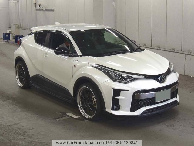 toyota c-hr 2019 quick_quick_6AA-ZYX11_ZYX11-2007069 image 2