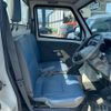 mitsubishi minicab-truck 1999 CFJ1607285 image 16