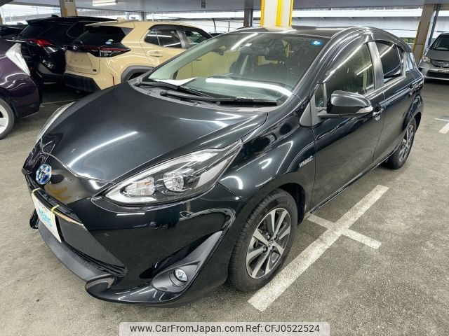 toyota aqua 2017 NHP10-6682966 image 1