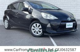 toyota aqua 2013 -TOYOTA--AQUA DAA-NHP10--NHP10-2158276---TOYOTA--AQUA DAA-NHP10--NHP10-2158276-