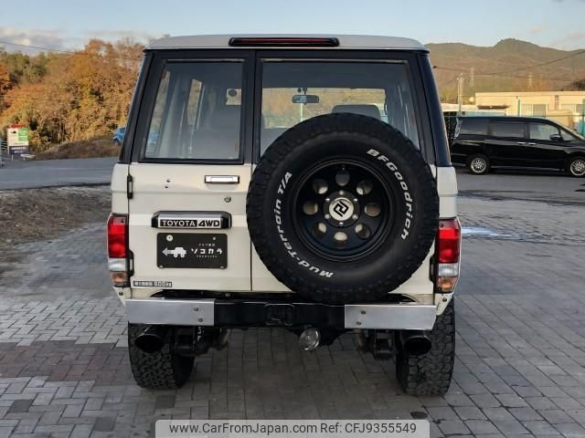 1998 Toyota Land Cruiser KC-HZJ77V 4WD - Car Price $36,410 1998 Toyota Land Cruiser KC-HZJ77V 4WD - Car Price $36,410