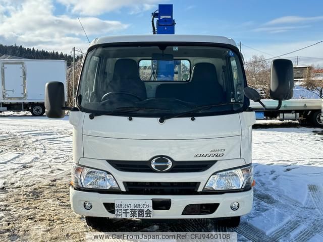 hino dutro 2017 GOO_NET_EXCHANGE_0902389A30240114W002 image 2