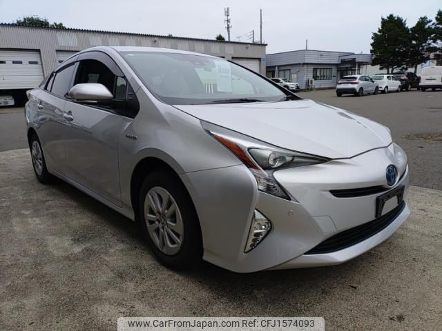 toyota prius 2018 CFJ1574093 image 2