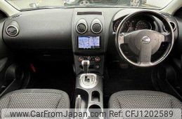 nissan dualis 2011 504928-930228