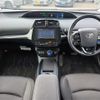 toyota prius 2019 -TOYOTA--Prius DAA-ZVW55--ZVW55-6010502---TOYOTA--Prius DAA-ZVW55--ZVW55-6010502- image 3