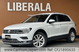 volkswagen tiguan 2018 CFJ1890633