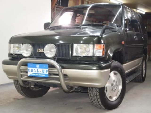 car_d19bef73-7822-4467-b476-