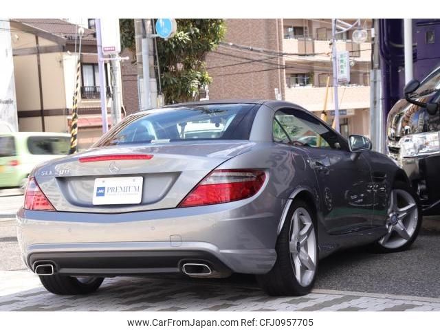 mercedes-benz slk-class 2012 CFJ0957705 image 2