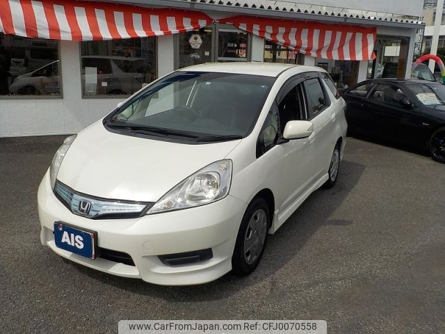 honda fit-shuttle 2011 -HONDA--Fit Shuttle DAA-GP2--GP2-3002490---HONDA--Fit Shuttle DAA-GP2--GP2-3002490- image 1