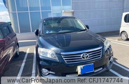 toyota vanguard 2011 CFJ1747744