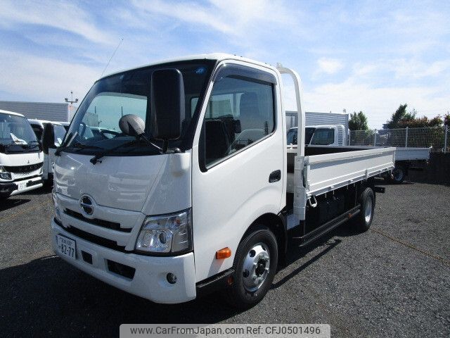 hino dutro 2023 -HINO--Hino Dutoro 2KG-XZU710M--XZU710-0037300---HINO--Hino Dutoro 2KG-XZU710M--XZU710-0037300- image 1