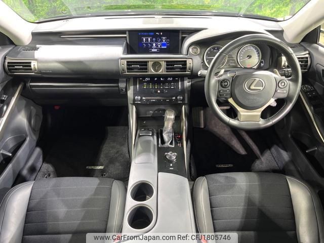 lexus is 2013 CFJ1805746 image 2