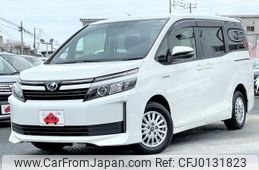 toyota voxy 2014 GOO_JP_700050301430240823001