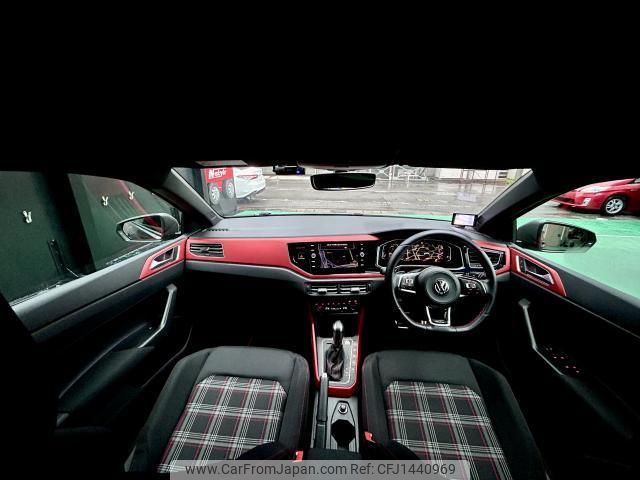 volkswagen polo-gti 2019 quick_quick_AWCZP_WVWZZZAWZKU086456 image 2