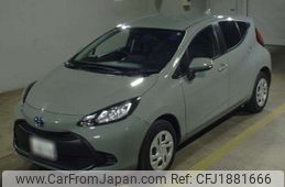 toyota aqua 2023 CFJ1881666