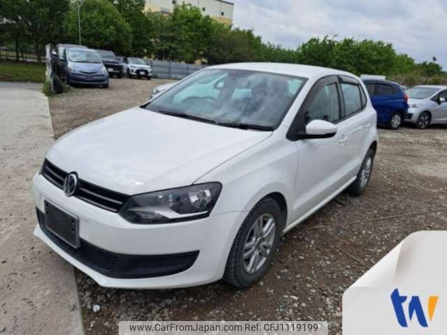 volkswagen polo 2013 -VOLKSWAGEN--VW Polo DBA-6RCBZ--WVWZZZ6RZDU016904---VOLKSWAGEN--VW Polo DBA-6RCBZ--WVWZZZ6RZDU016904- image 1