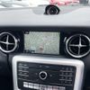 mercedes-benz slc 2016 quick_quick_DBA-172431_WDD1724312F132403 image 5