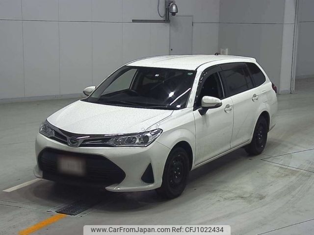 toyota corolla-fielder 2018 -TOYOTA--Corolla Fielder NRE161G-0052694---TOYOTA--Corolla Fielder NRE161G-0052694- image 1