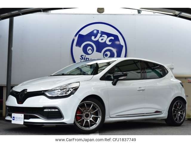 renault lutecia 2017 CFJ1837749 image 1
