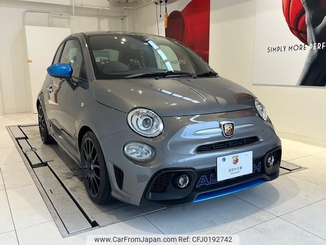 abarth 595 2022 quick_quick_3BA-31214T_ZFABF11H1NJG26010 image 1