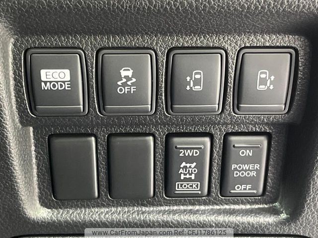 nissan elgrand 2012 CFJ1786125 image 2
