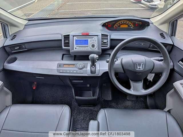 honda freed 2009 CFJ1803498 image 2