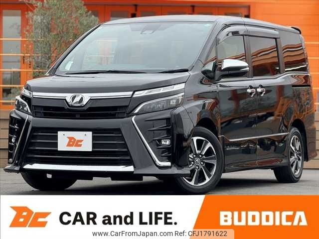 toyota voxy 2018 CFJ1791622 image 1
