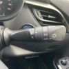 toyota c-hr 2018 quick_quick_DAA-ZYX10_ZYX10-2135668 image 15