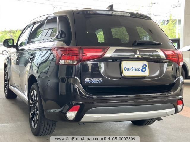 mitsubishi outlander-phev 2015 quick_quick_DLA-GG2W_GG2W-0305590 image 2