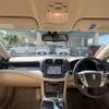 toyota crown 2011 CFJ1467438 image 24