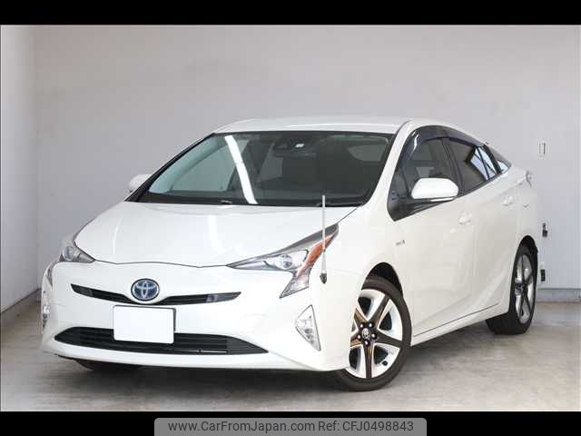 toyota prius 2016 -TOYOTA--Prius DAA-ZVW51--ZVW51-8003949---TOYOTA--Prius DAA-ZVW51--ZVW51-8003949- image 1