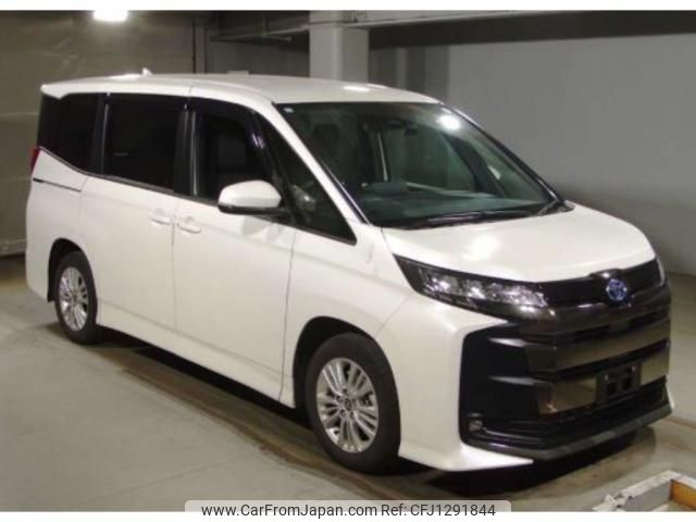 toyota noah 2023 quick_quick_6AA-ZWR90W_0118678 image 1