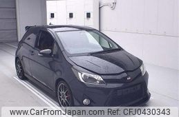 toyota vitz 2013 CFJ0430343