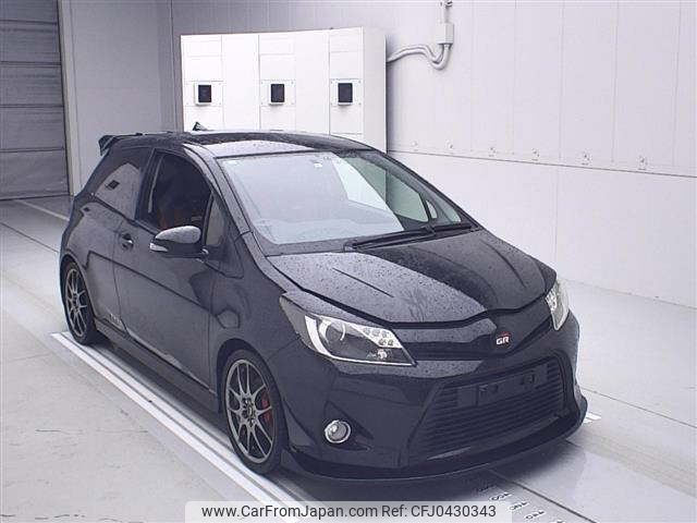 toyota vitz 2013 CFJ0430343 image 1