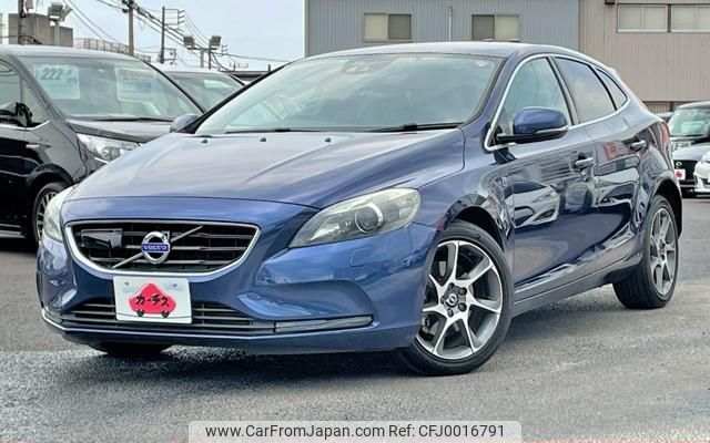 volvo v40 2015 GOO_JP_700050301430240717006 image 1