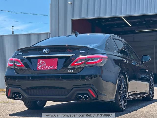 toyota crown-hybrid 2018 quick_quick_6AA-AZSH20_1003114 image 2
